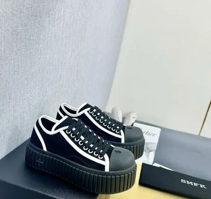 hype Fendi Sneakers