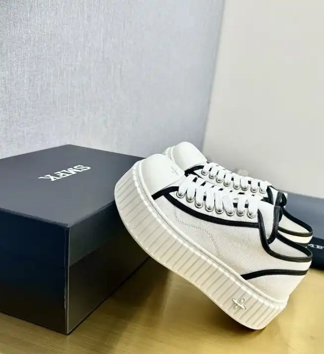 hype Fendi Sneakers