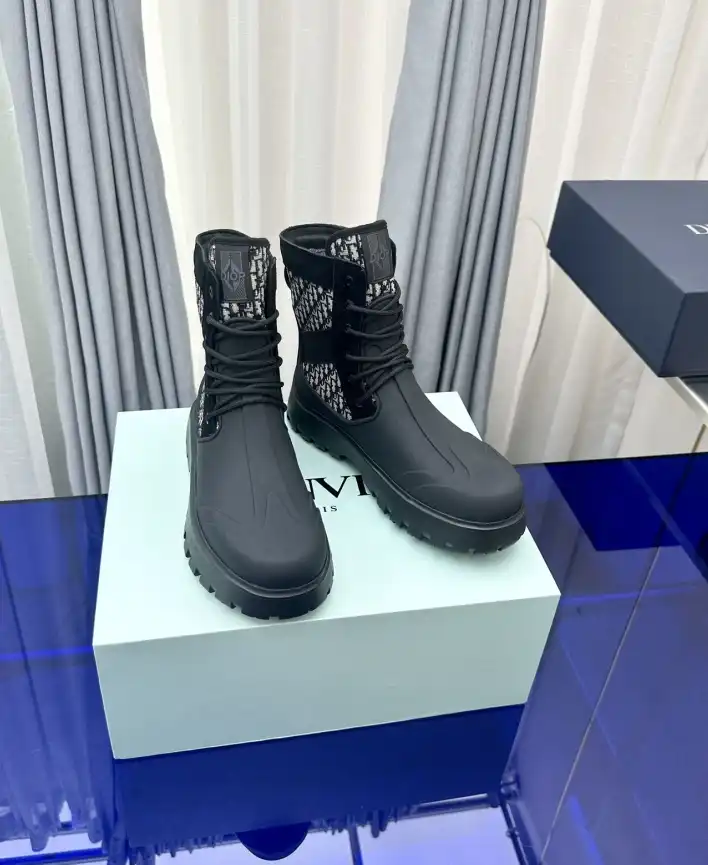 hype Christian Dior Boots