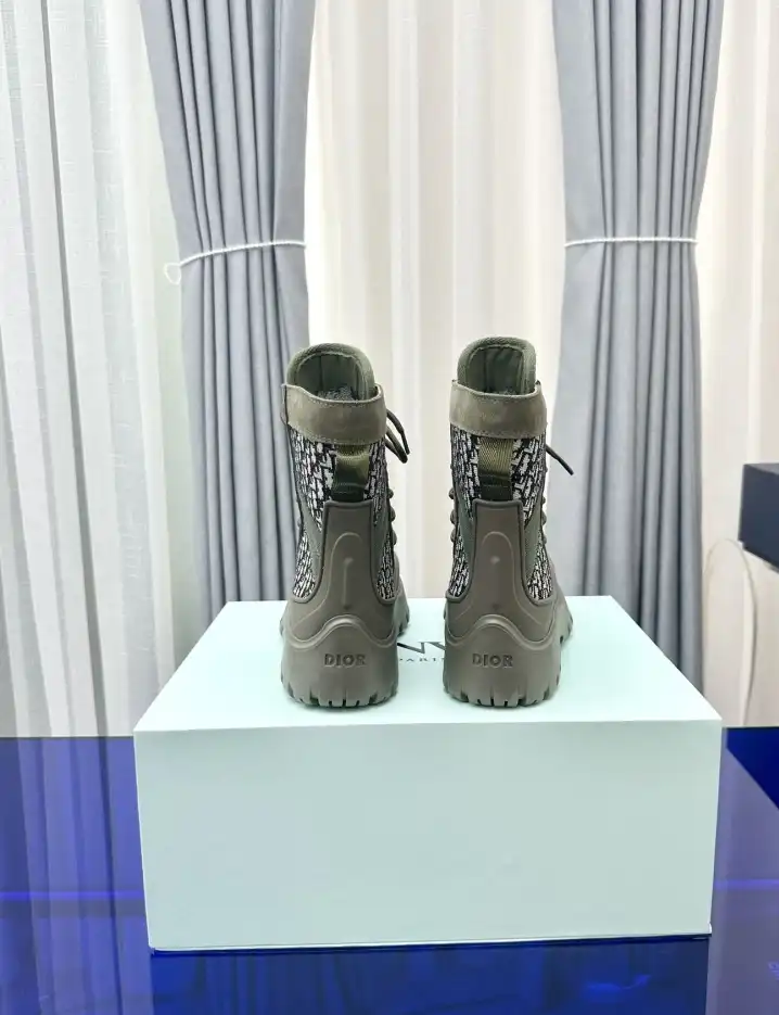 hype Christian Dior Boots