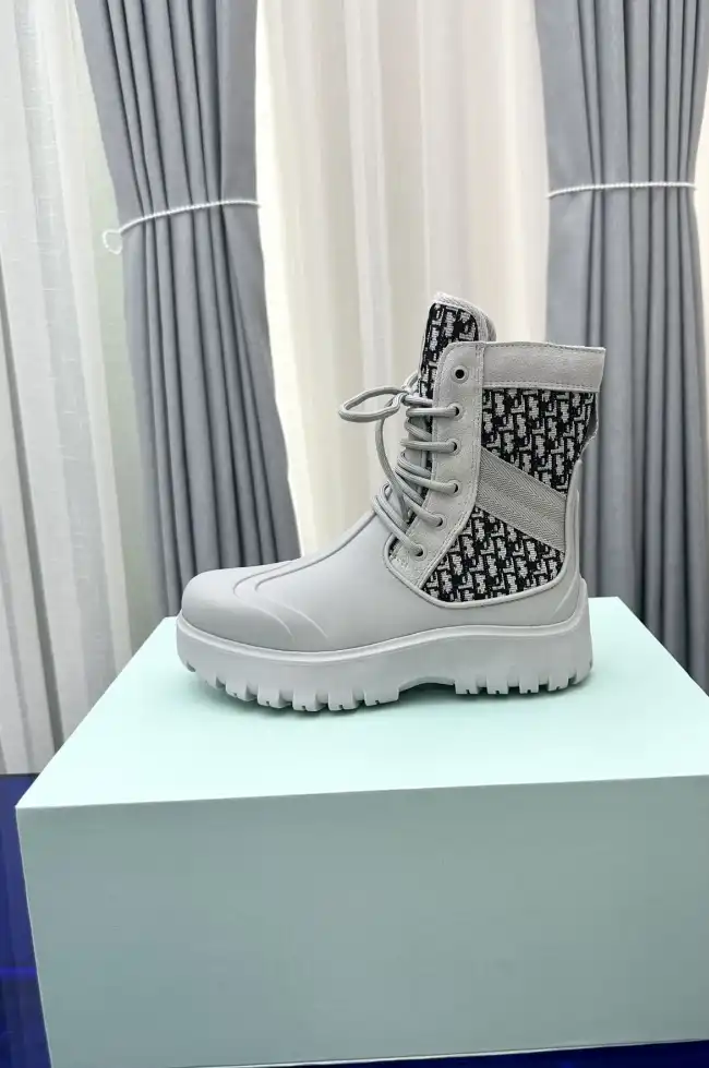 hype Christian Dior Boots