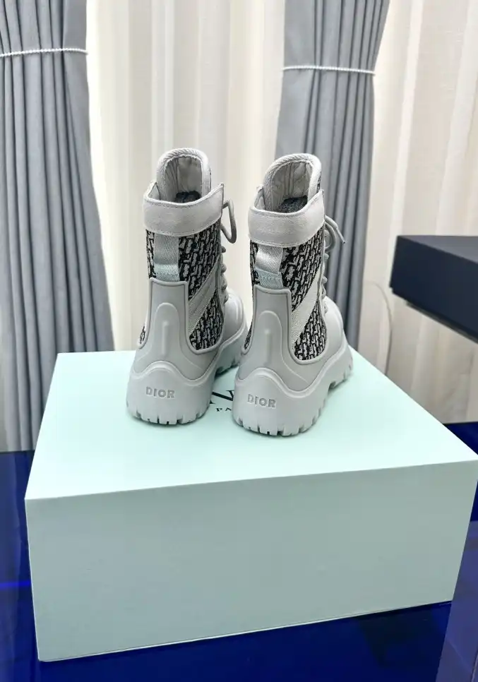 hype Christian Dior Boots