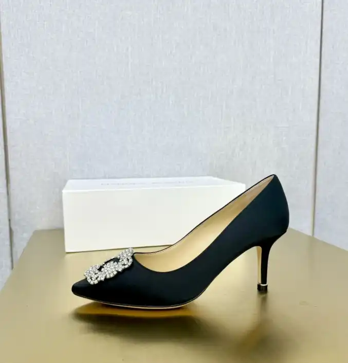 hype Manolo Blahnik High Heels