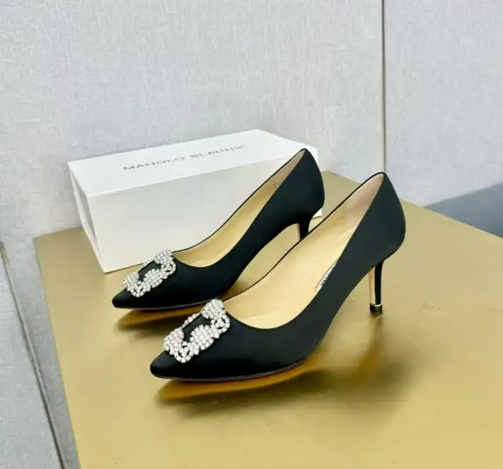 hype Manolo Blahnik High Heels