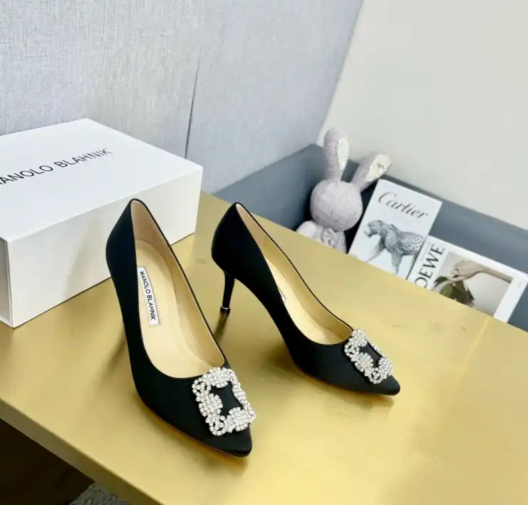 hype Manolo Blahnik High Heels