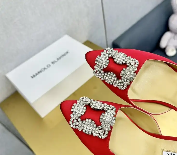 hype Manolo Blahnik High Heels