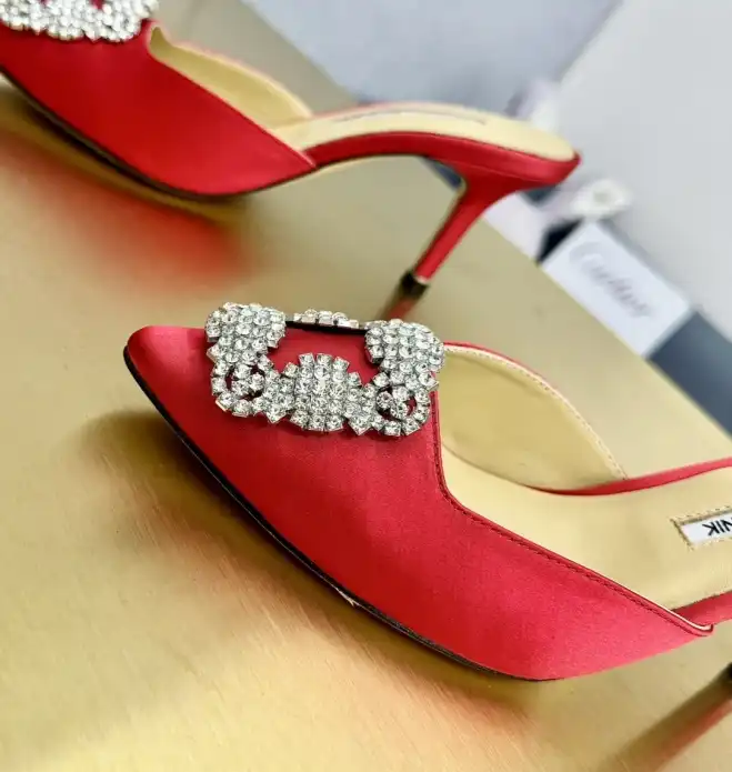 hype Manolo Blahnik High Heels