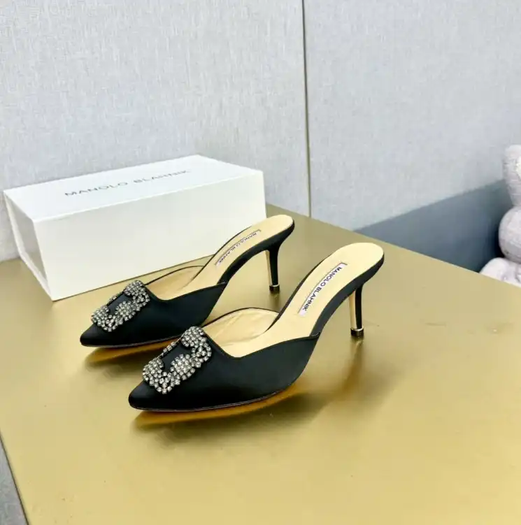 hype Manolo Blahnik High Heels