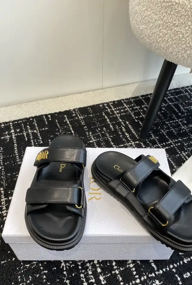 hype Chanel Slippers