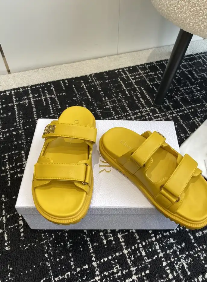 hype Chanel Slippers