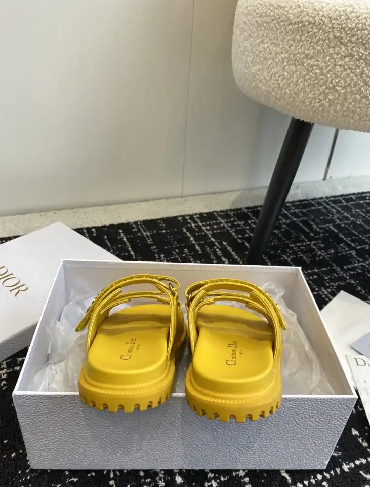 hype Chanel Slippers