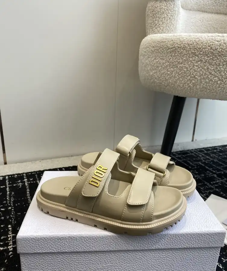 hype Chanel Slippers