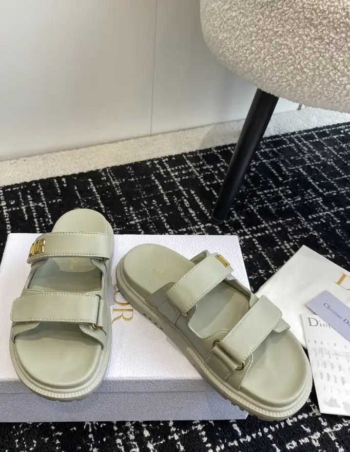 hype Chanel Slippers