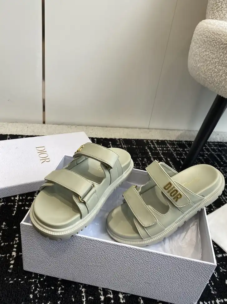 hype Chanel Slippers