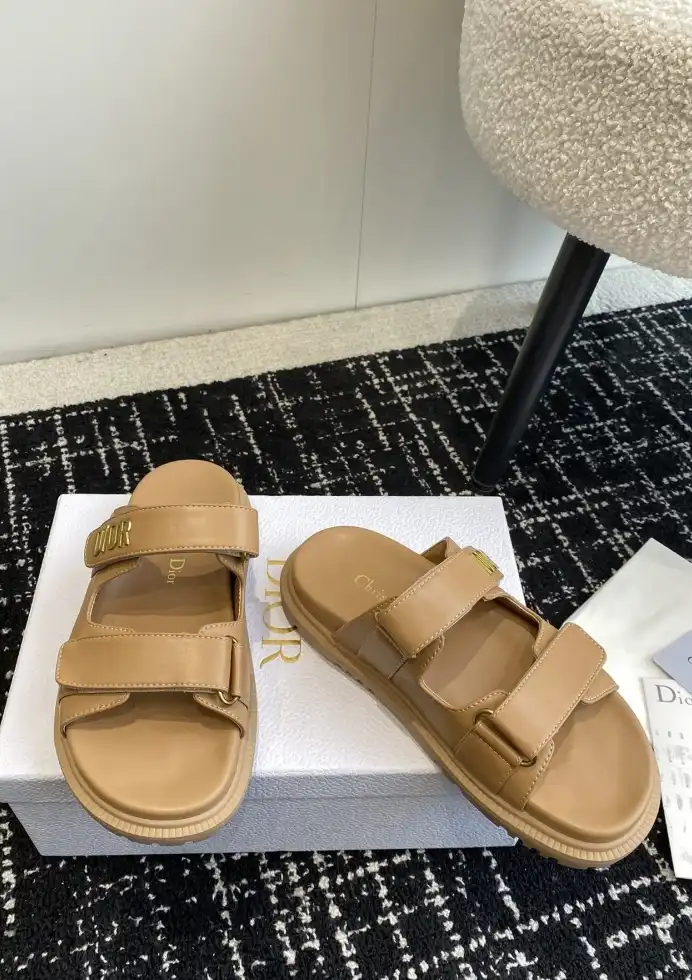 hype Chanel Slippers