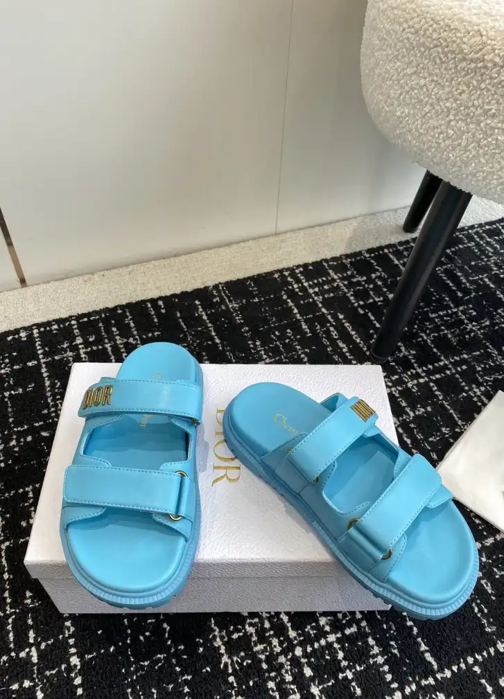 hype Chanel Slippers