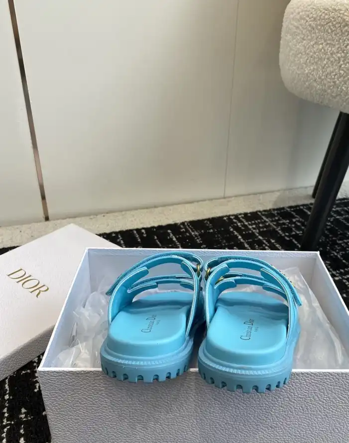 hype Chanel Slippers