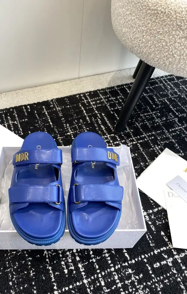 hype Chanel Slippers