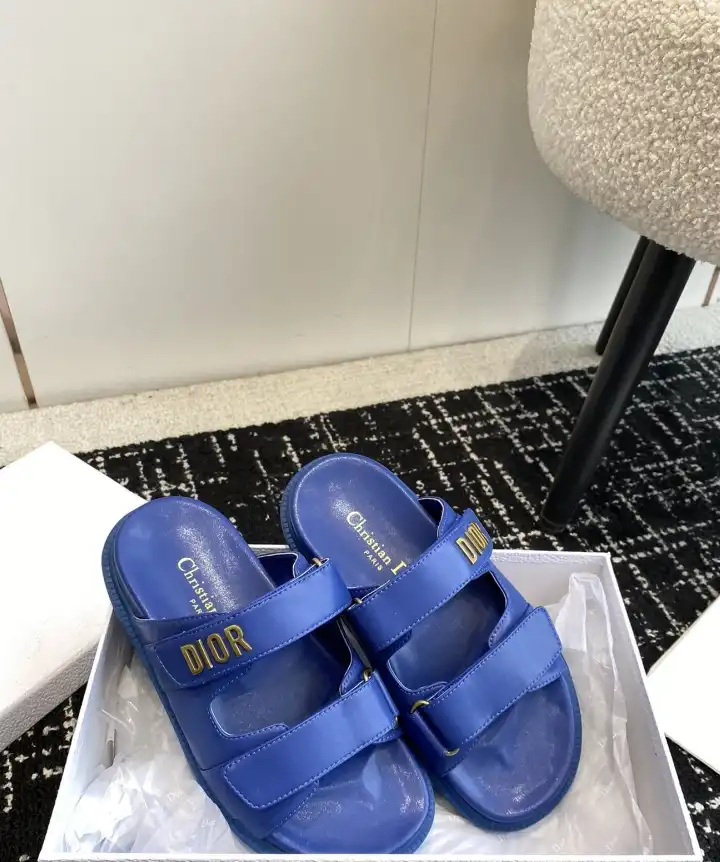 hype Chanel Slippers