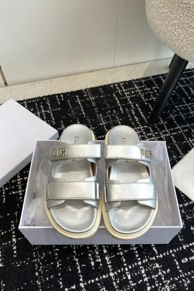 hype Chanel Slippers