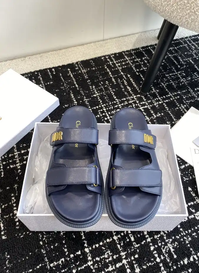 hype Chanel Slippers