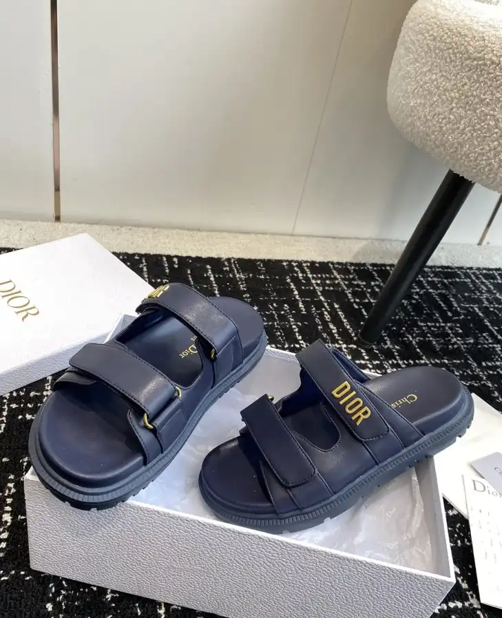 hype Chanel Slippers