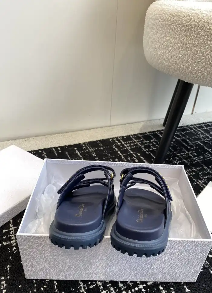 hype Chanel Slippers