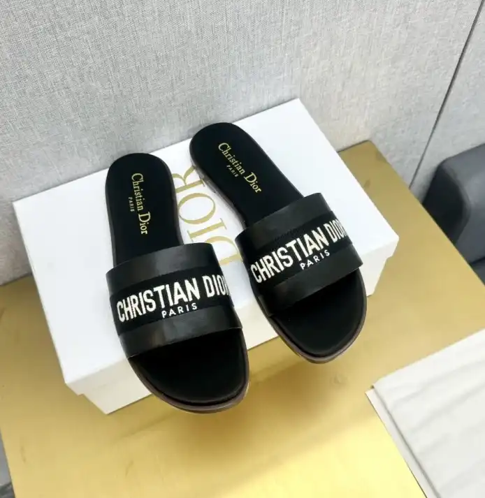 hype Christian Dior Slippers