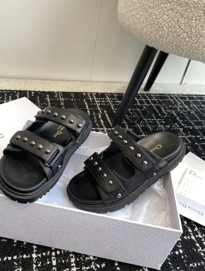 hype Chanel Slippers