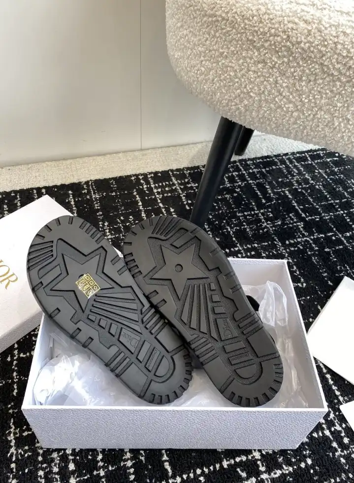 hype Christian Dior Slippers