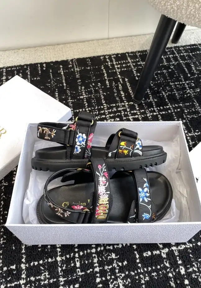 hype Chanel Sandals