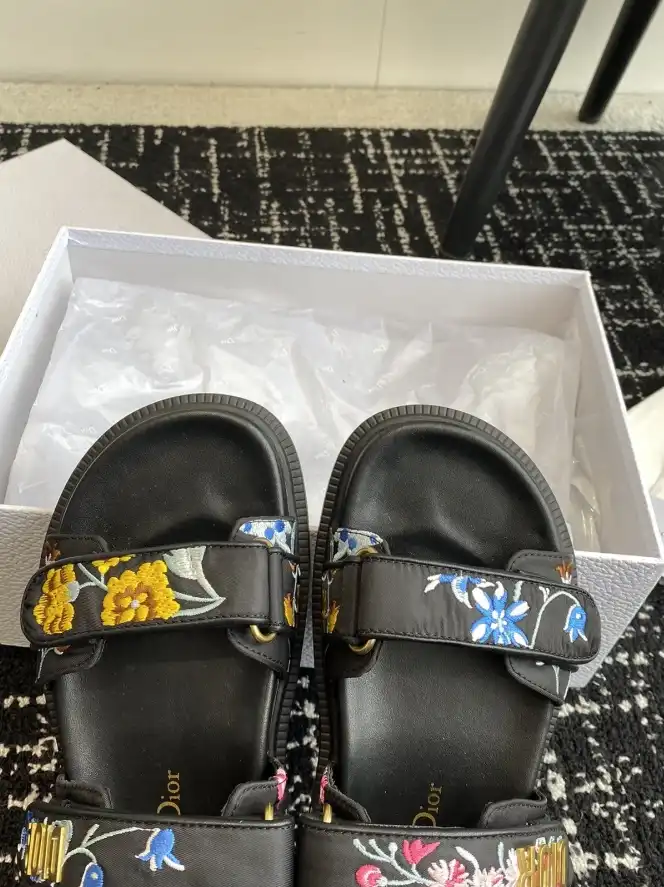 hype Chanel Sandals