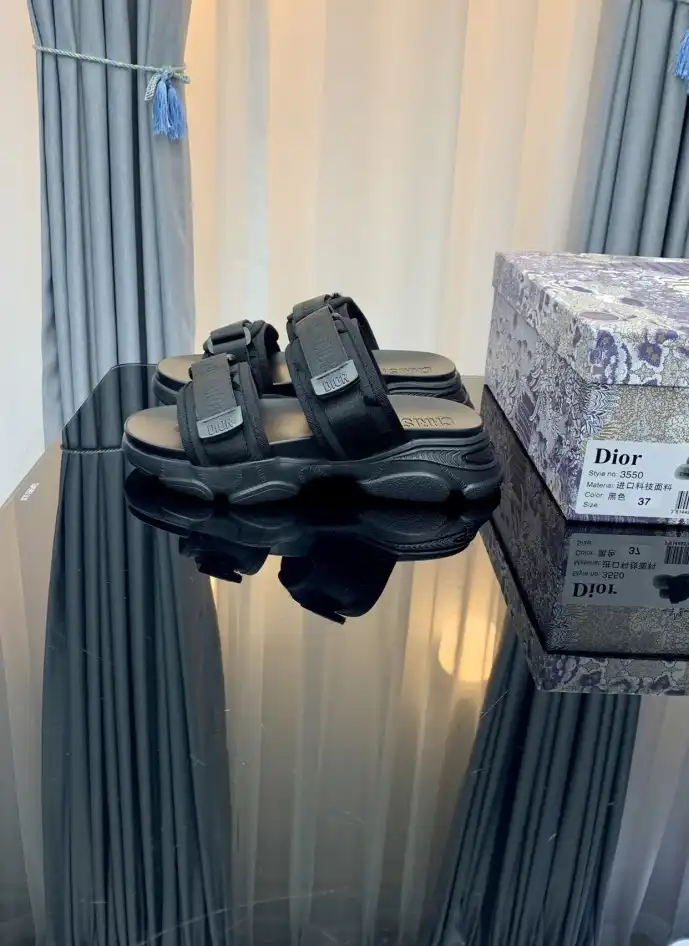 hype Christian Dior Slippers