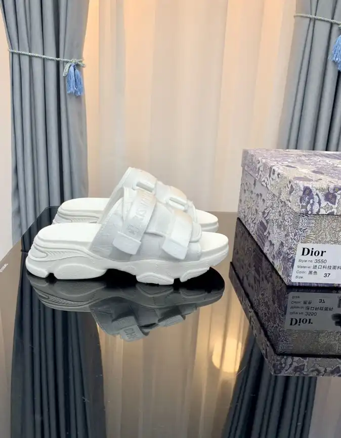 hype Christian Dior Slippers