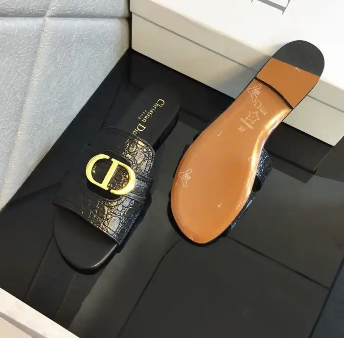 hype Christian Dior Slippers