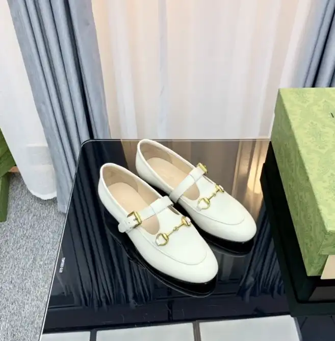 hype Gucci Flat Shoes