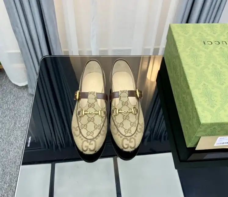 hype Gucci Flat Shoes