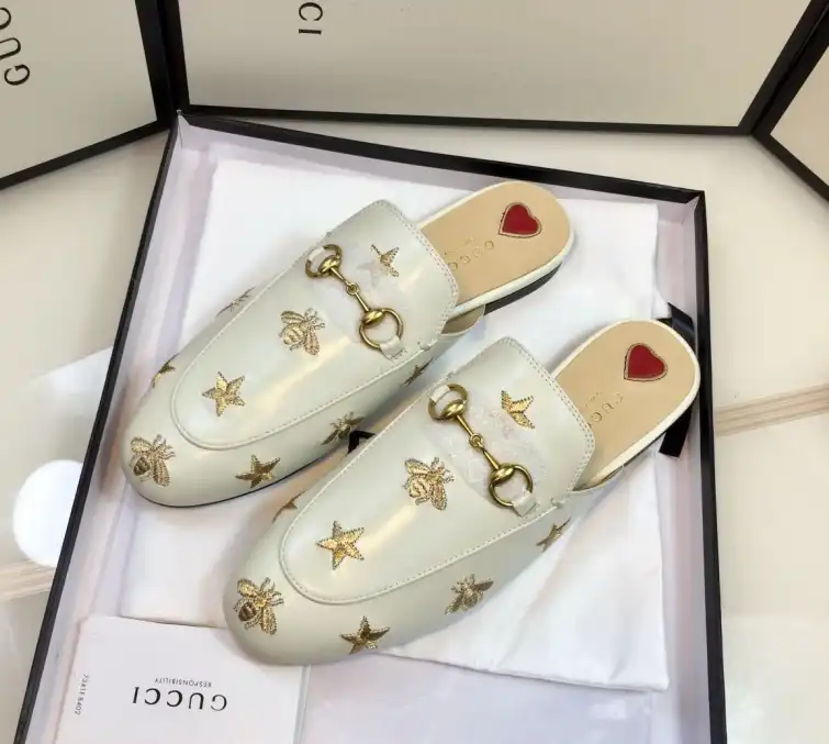 hype Gucci Slippers