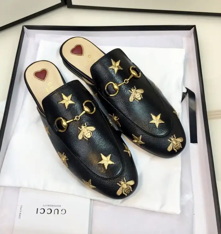 hype Gucci Slippers