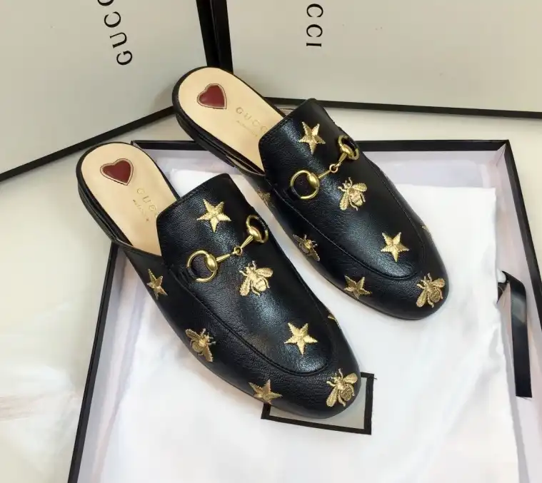 hype Gucci Slippers