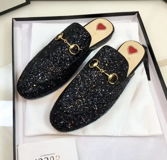 hype Gucci Slippers