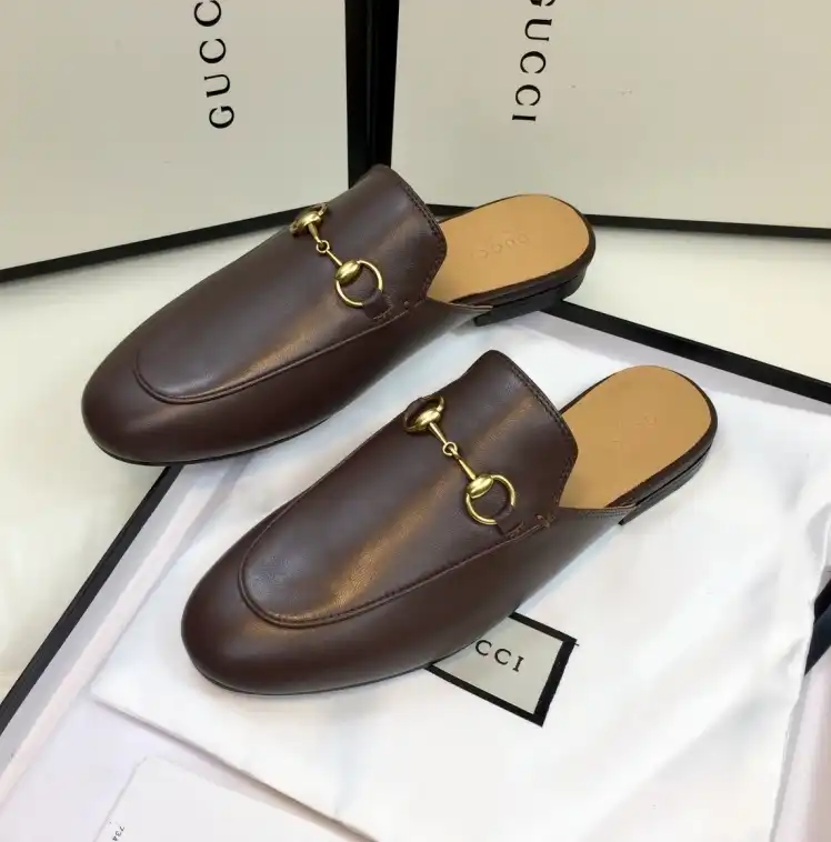 hype Gucci Slippers