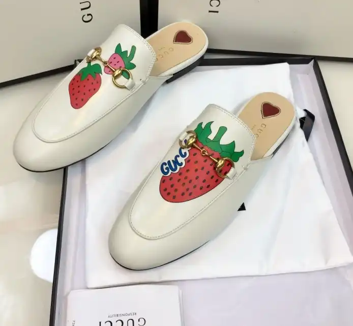 hype Gucci Slippers