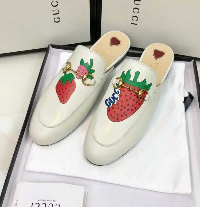 hype Gucci Slippers