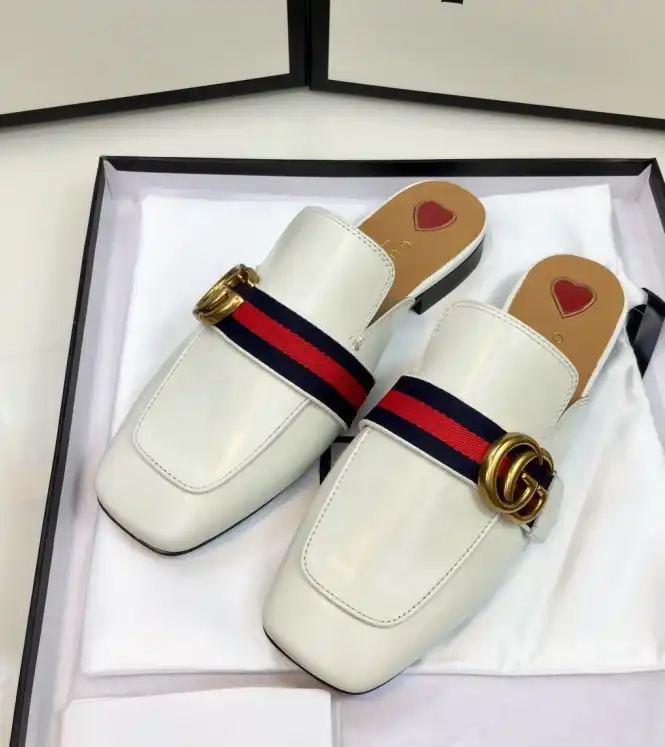 hype Gucci Slippers