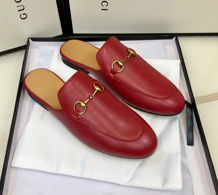 hype Gucci Slippers