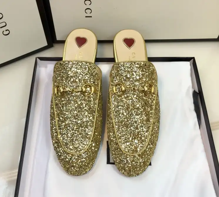 hype Gucci Slippers