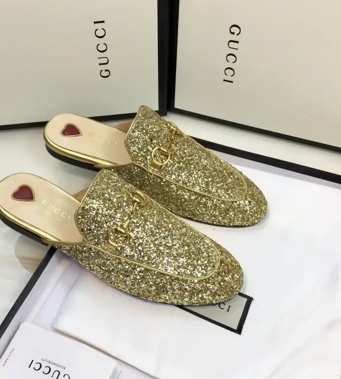 hype Gucci Slippers