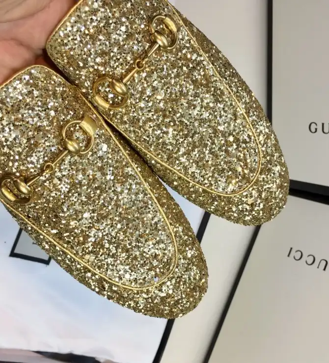 hype Gucci Slippers