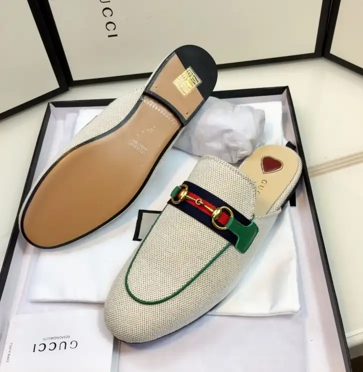 hype Gucci Slippers